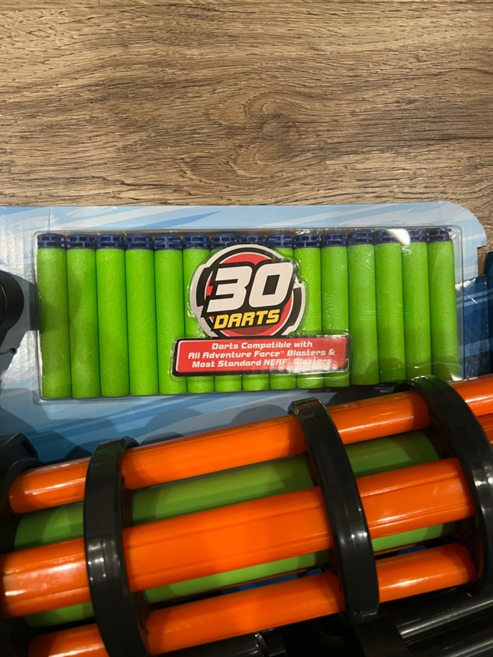 V-Twin Motorized Dart Blaster Toy - Green and Orange - Picture 4 of 8